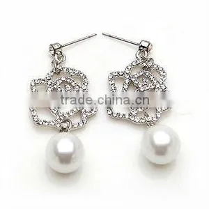 Fashion Desing Earings With Pearl Earring Designs-E051 thumbnail-1