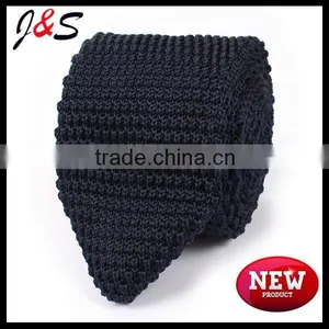 Fashion Mens Dark Rosewood Maroon Pointed Knit TieKT029 thumbnail-2