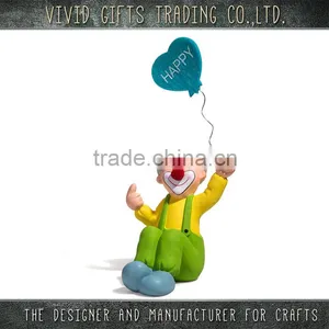 Ceramic Sitting Clown Take the Balloon Patry Decoration thumbnail-1