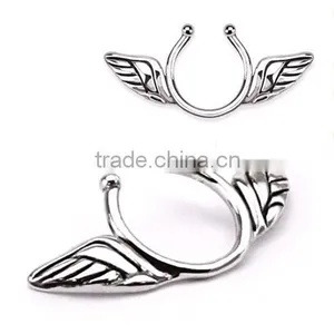 Fashion Wings Non-piercing Nipple Ring in Stainless Steel Body Jewelry thumbnail-1
