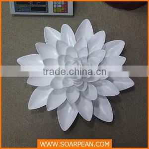 Artificial Plastic Flower & Wreath thumbnail-1