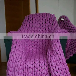 Wholesale China Factory Fashion NEW 2017 Merino Wool Material Blanket Chinese Supplier NFL Plane Baby Blanket Travel Blanket thumbnail-6