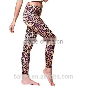 Four Needles and Six Lines Sublimation Printing Yoga Leggings thumbnail-1