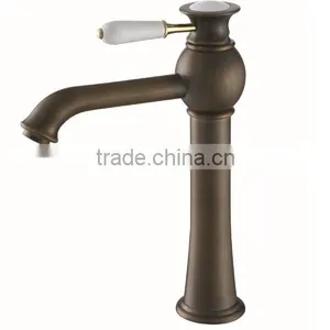 Deck Mounted Antique Copper Basin Mixer Faucet Made in China thumbnail-3