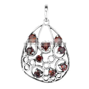 925 Sterling Silver Nine Round Cut Garnet Pendant Jewelry thumbnail-1