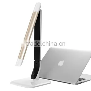 Detachable Ultrathin Aluminum Table Lamp With 3-C Light Modes Quality Assurance thumbnail-1