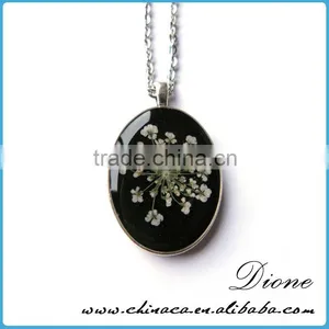 2015 Round 14mm /20mm/25mm Real Dried Flower Resin Cabochon Pendant thumbnail-3