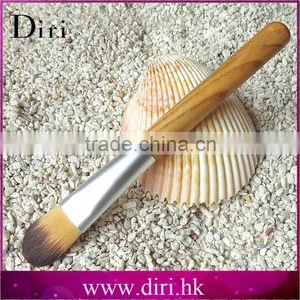 New Hotsell Makeup Brush With Wooden Handle thumbnail-3