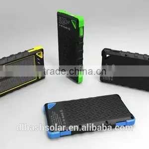 8000MAH Solar Charger Portable Power Bank for Laptop thumbnail-4