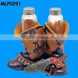 Brown Shoes Shape New Style Novelty Salt Pepper Shakers thumbnail-1