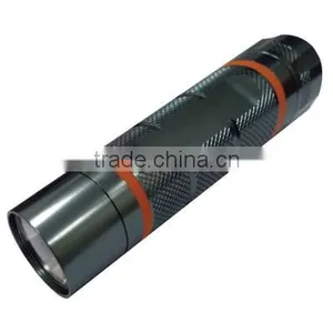 3W High Power Aluminum LED Flashlight thumbnail-1