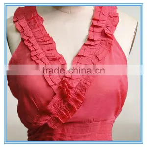 Lady Sleeveless Handmade Trim V Neck Design Blouse thumbnail-2