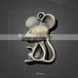 Wholesale Animal Bird Penguin Shape Pendant Alloy Pendant Jewelry Accessories thumbnail-5