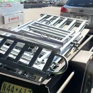 Durable 1.1m X 0.5m Galvanized Steel 6 Rail Sheep Gate With Handrail Livestock Equipment thumbnail-2