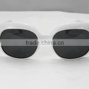 Cheap Simpleness White & White Christmas & Party Glasses ,customized You Logo You Like thumbnail-1