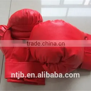 High Quality pu Material Printed Personalized Boxing Gloves thumbnail-1
