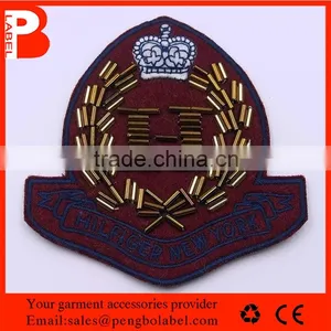 2015 Hot Sell Professional Customized Logo Design Embroidery Badges thumbnail-1