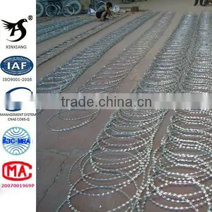 Iron Razor Barbed Wire thumbnail-1