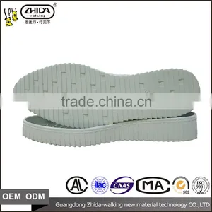 Superior Rubber Material Fashionable Europe and the United States Men's Walking Shoe With High-heeled Shoes Soles thumbnail-1