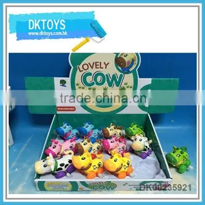 Lovely Design Plastic Material Wind up Cow 12 Pcs thumbnail-1