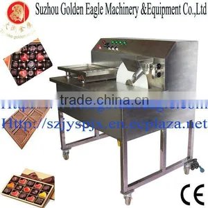 Manual Moulding Machine thumbnail-1