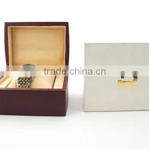 Hot Selling! Luxury Custom Logo Printed Wooden Watch Boxes thumbnail-3