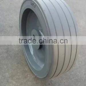065744-000 UpRight Rear Wheel 305x105 thumbnail-2