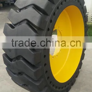 Loading Weight 17470 Kgs Solid Rubber Truck 20.5 25 Loader Tires for Sale thumbnail-3