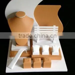 Fashion Leather Jewelry Suit(vi-30) thumbnail-1