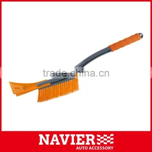Classic Moldel 2 in 1 Car Snow Brush Witth Ice Scraper thumbnail-1
