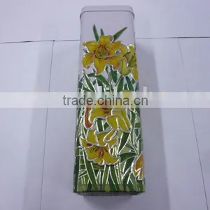 Candy Tin With Nice Flower Embossing Design thumbnail-1