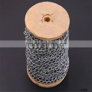 China OEM Q195/q235 Welded Medium Stainless Steel Link Chain thumbnail-1