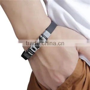 Silver Tone Black Pattern 304 Stainless Steel Silicone Barcelet Hot Sellers Importer thumbnail-1