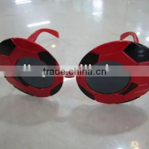 Party Glasses thumbnail-1