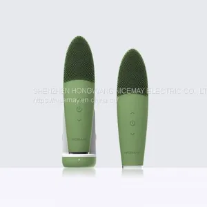 Silicone Facial Cleansing Brush thumbnail-2