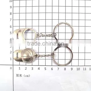 Professional Factory Couple Custom Metal Creative Christmas Gift Baseball Hat Keychain thumbnail-5