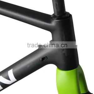 2016 Light Weight Carbon Cyclocross Frame V Brake Brake AC108 BB86 DI2 Compatible Cyclocross Bicycle Frame thumbnail-2