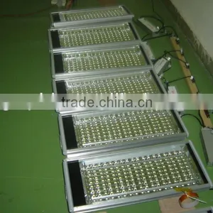 Ultra Bright and High-end LED Street Light---3 Years Warranty thumbnail-1