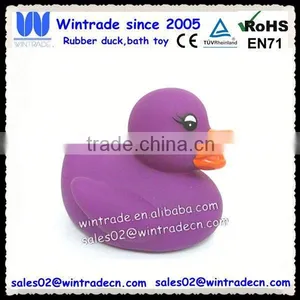 Hot Water Purple Duck Change to Pink thumbnail-1