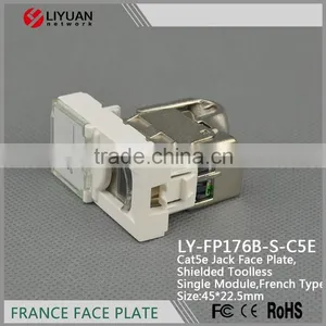 LY-FP176B-S-C5E Single Port Shielded Toolless Single Modul Cat5e Jack Legrand RJ45 Face Plate thumbnail-3