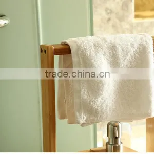 3 Tiers Natural Bambooo Wooden Bamboo Bathroom Shelves for Towels thumbnail-3