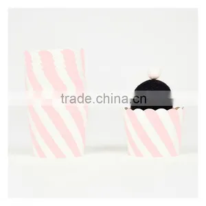 Pink Diagonal Stripe Standard Baking Cups Cupcake Liners Muffin Cups Paper Cupcake Cups Liners Cupcake Cases thumbnail-1