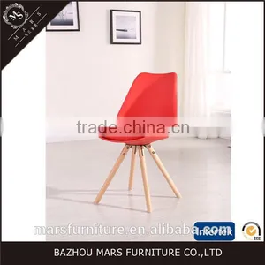 Cheap Wood Leg Green Plastic Chair thumbnail-3
