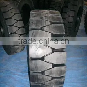 PNEUS AVEC CHAMBRE A AIR 800-16,28X9-15 TIRE thumbnail-1