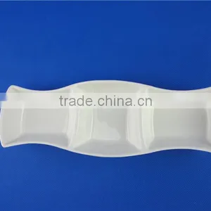 Small Ceramic Boat Shaped Dishes thumbnail-1