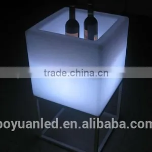 Rotomolded Plastic Square Concrete Planter With Led Light thumbnail-2