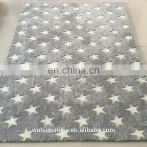Modern Machine Knitted Rug With Polyester Pile thumbnail-1