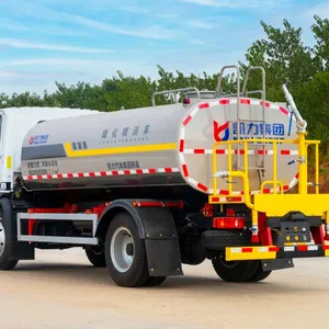 China HOWO Watering Cart Street Water Spray Tank Truck thumbnail-5