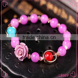 Fashion Trending Hot Products Flowers Bracelet Sweet Summer Joker Lady Bracelet thumbnail-1
