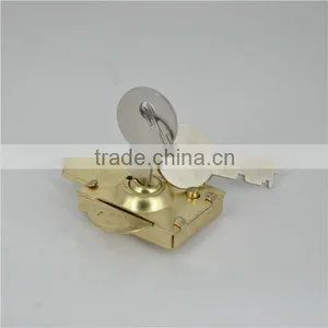 1/2 Bolt Mailbox Lock thumbnail-2